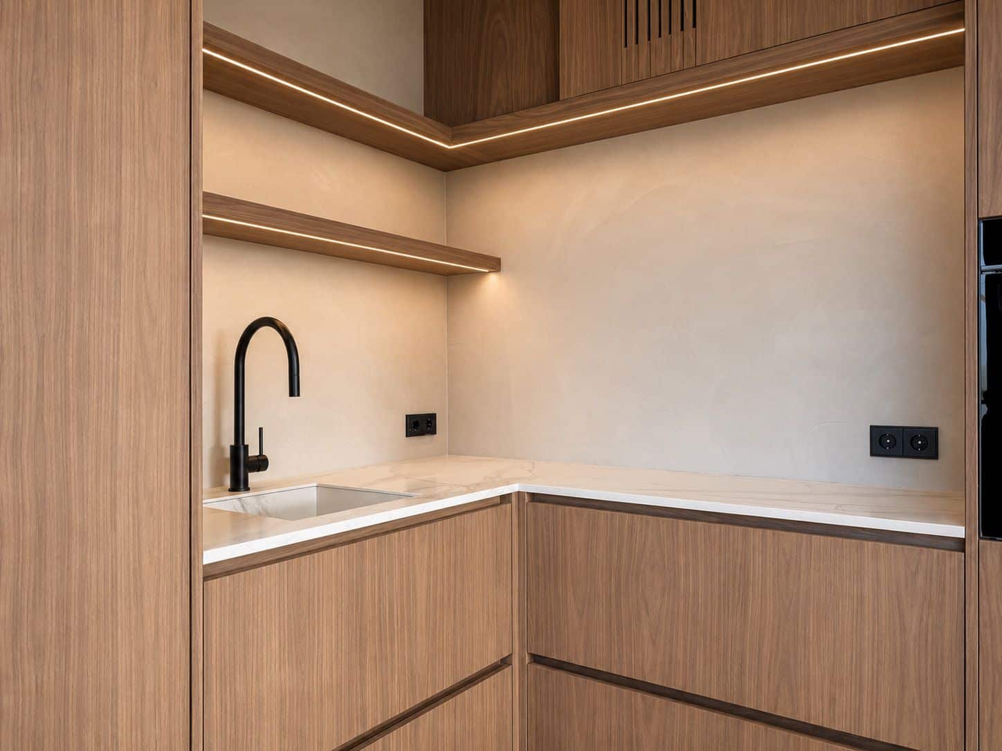 beton cire op wand in de keuken